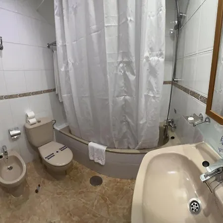 皇冠度假俱乐部三角马尔酒店 Sitio de Calahonda